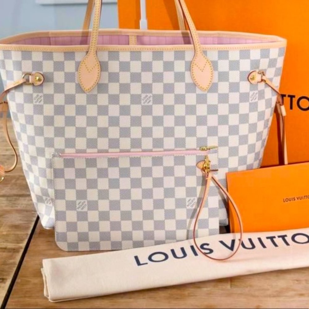 NWT- Neverfull MM Damier Azur